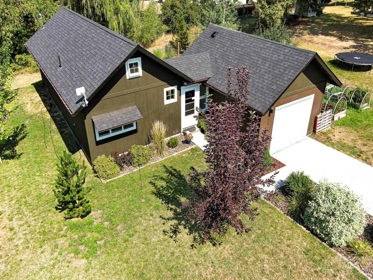 MLS #98996250 image #0