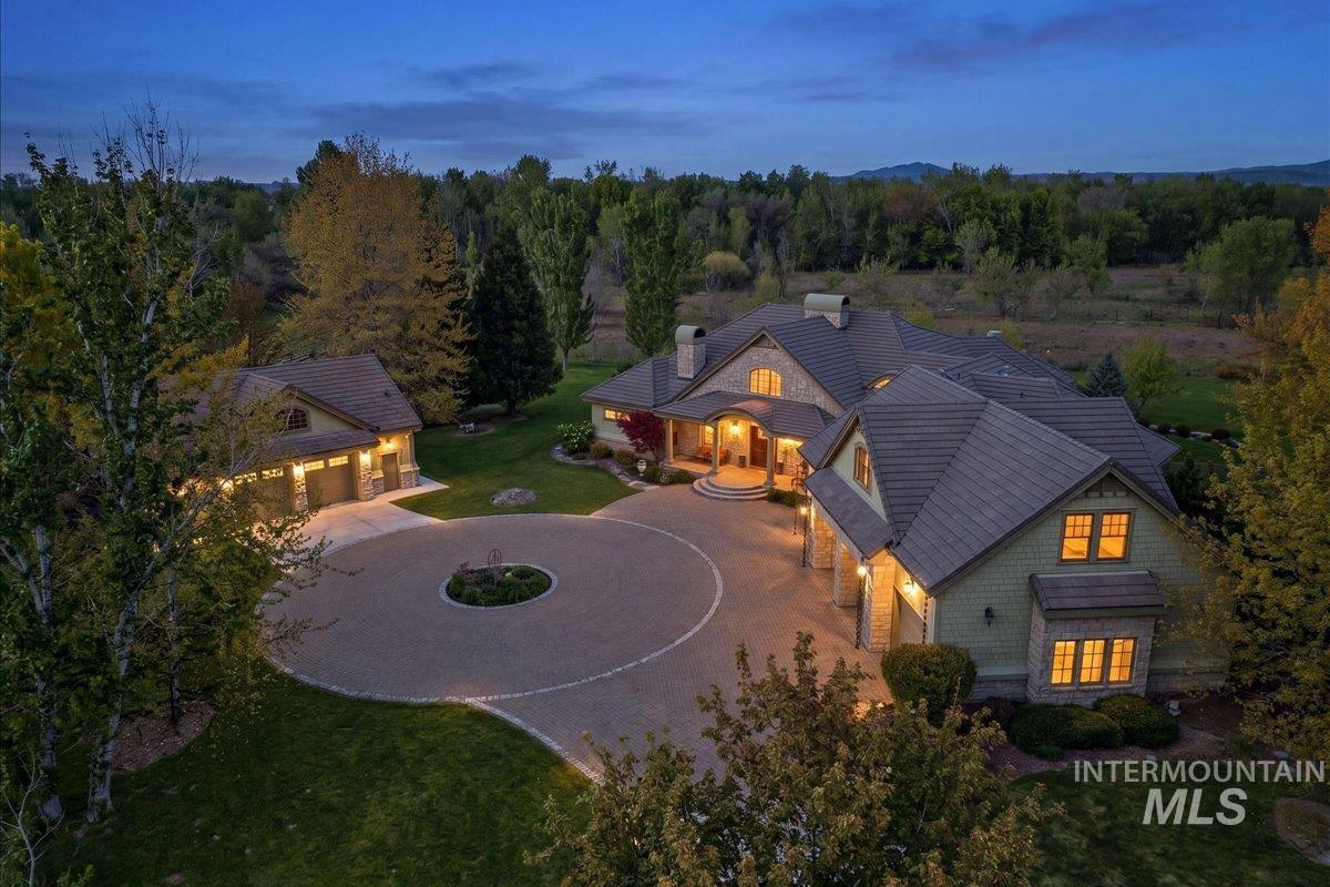 MLS #98996393 image #0