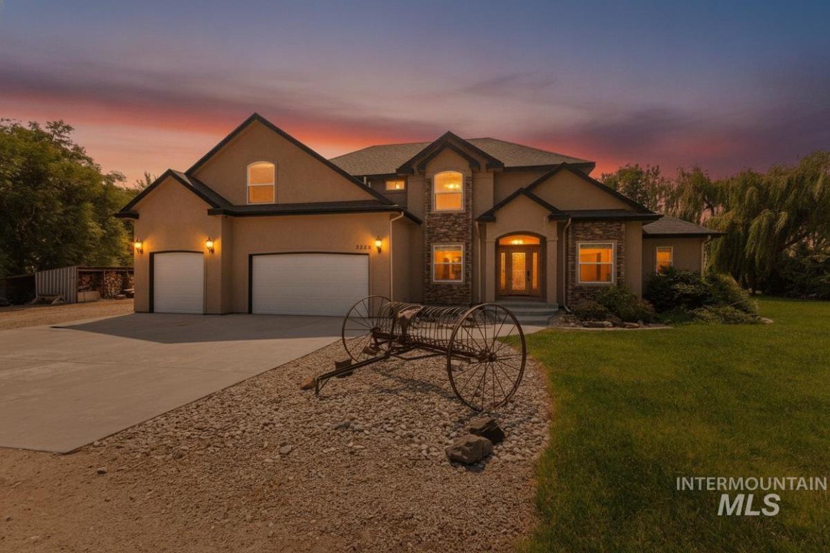 MLS #98996472 image #0