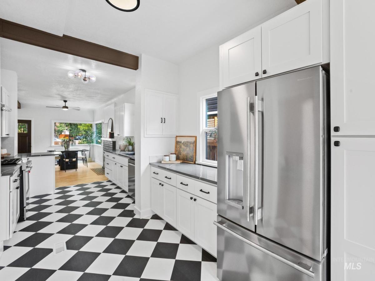 MLS #98996681 image #0