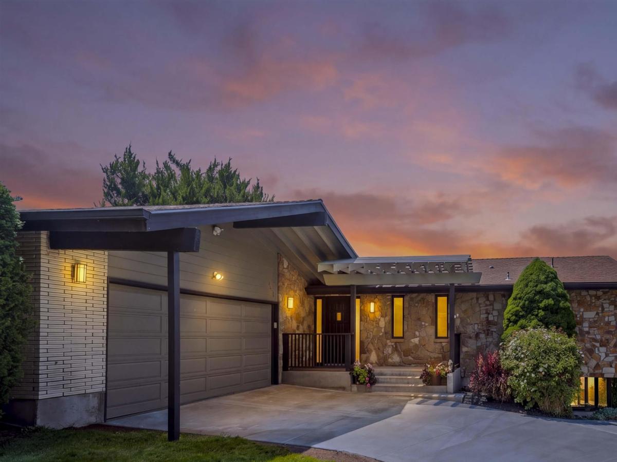 MLS #98996707 image #0