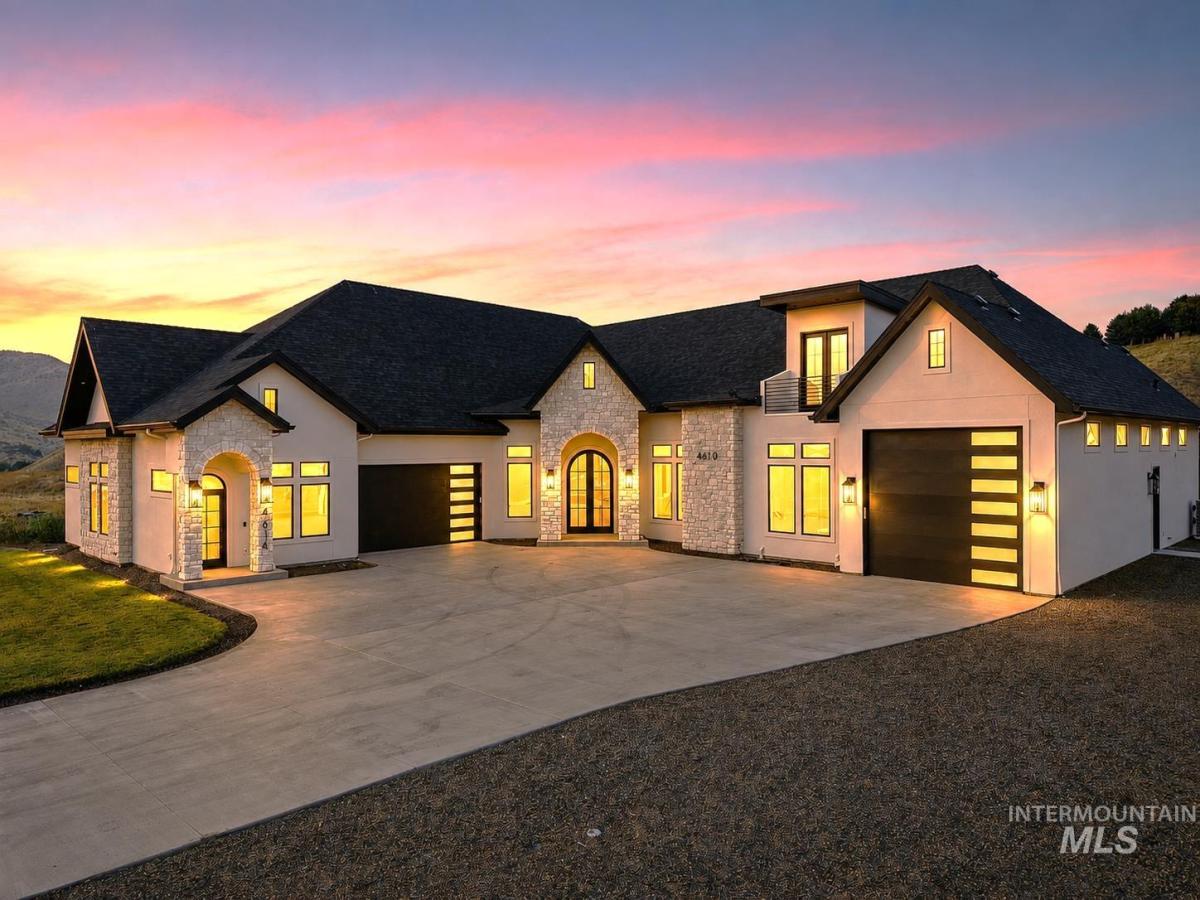 MLS #98996860 image #0
