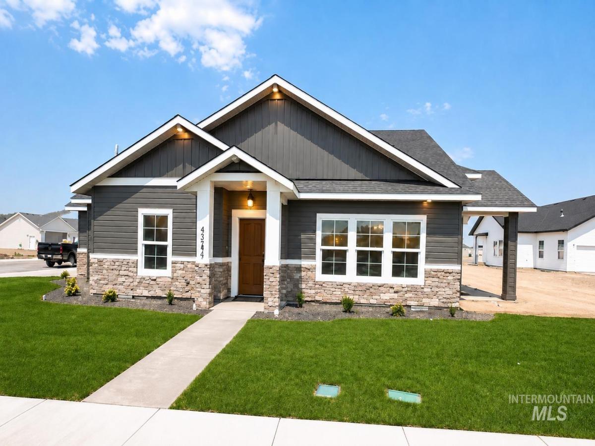 MLS #98996921 image #0