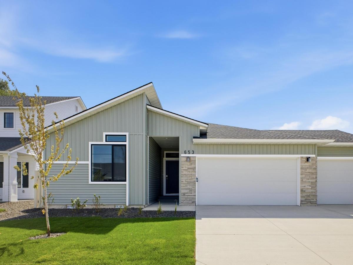 MLS #98997610 image #0