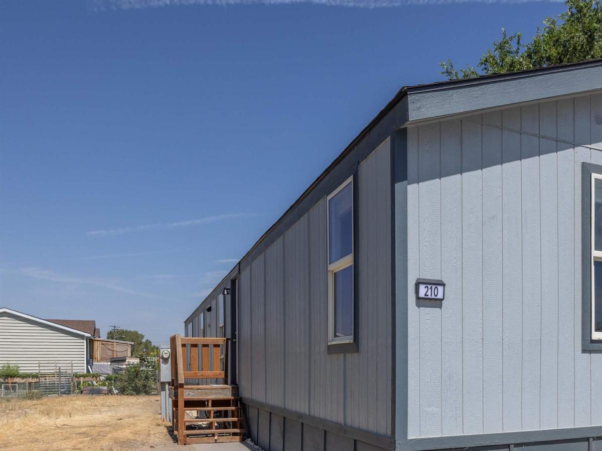 MLS #98998067 image #0
