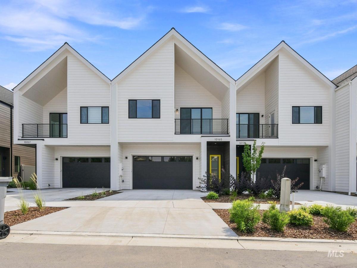 MLS #98998133 image #0