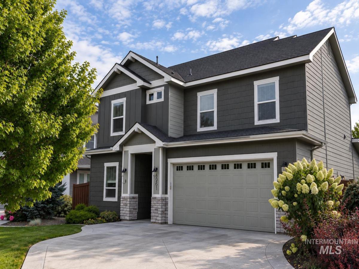 MLS #98998169 image #0