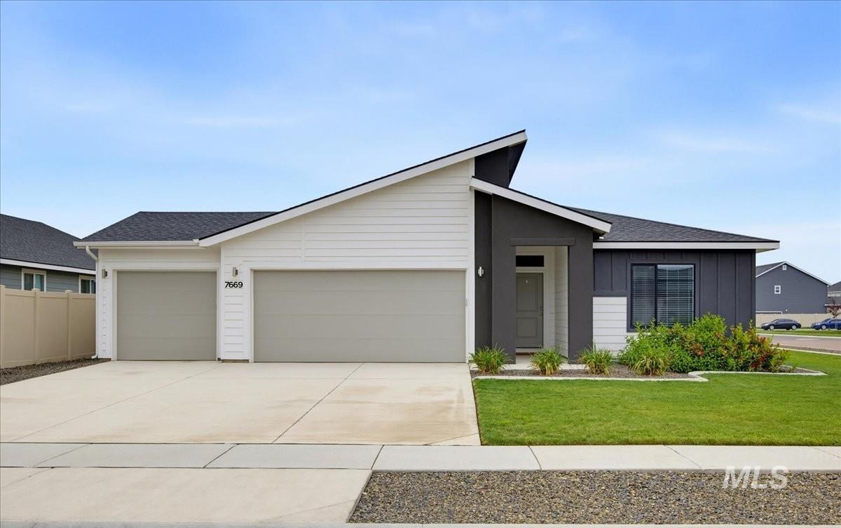 MLS #98998436 image #0