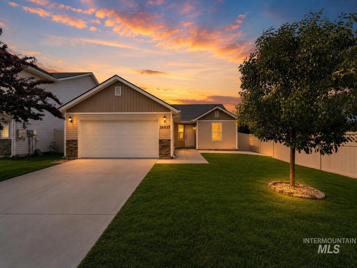 MLS #98998447 image #0