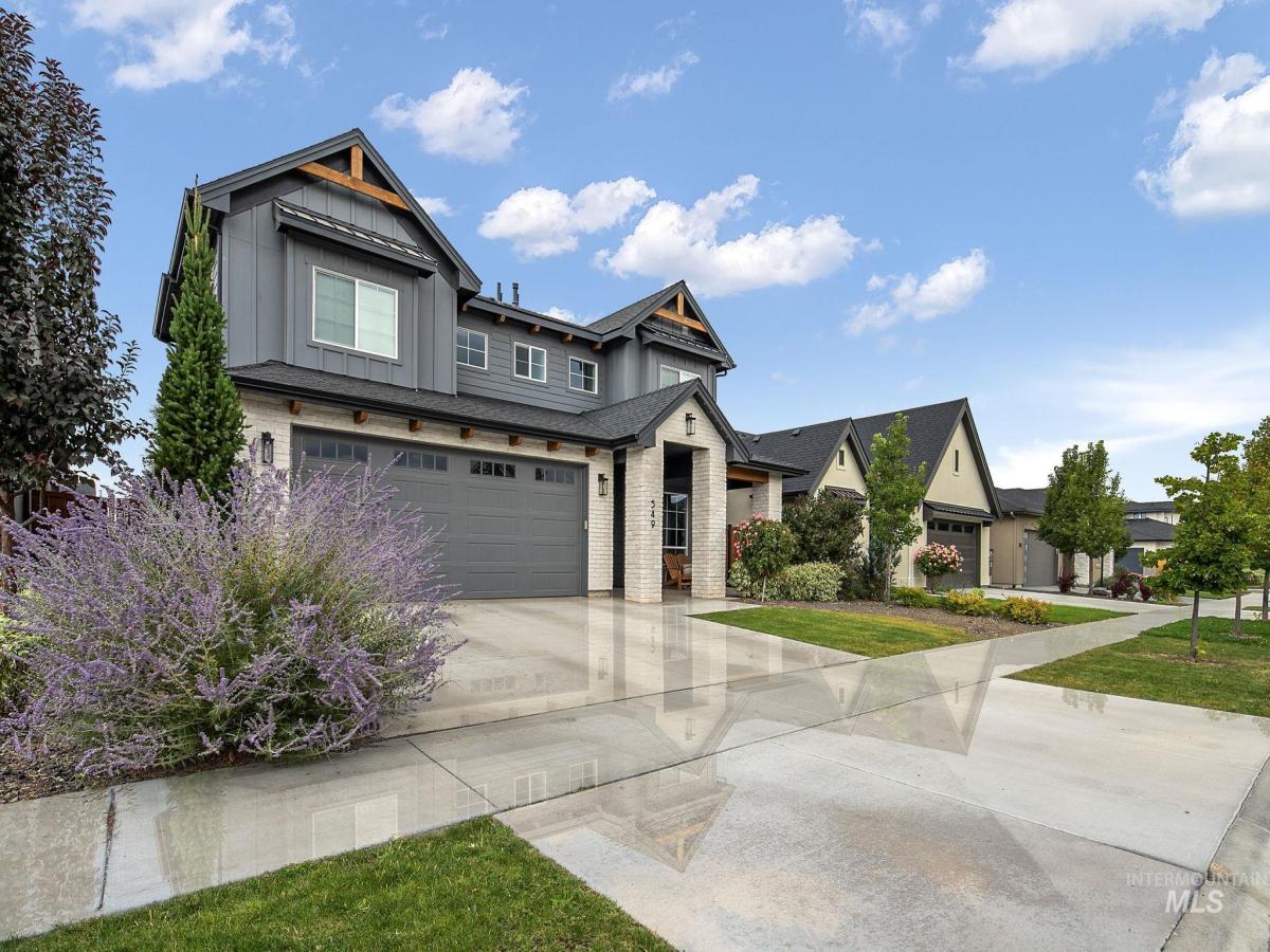 MLS #98998563 image #0