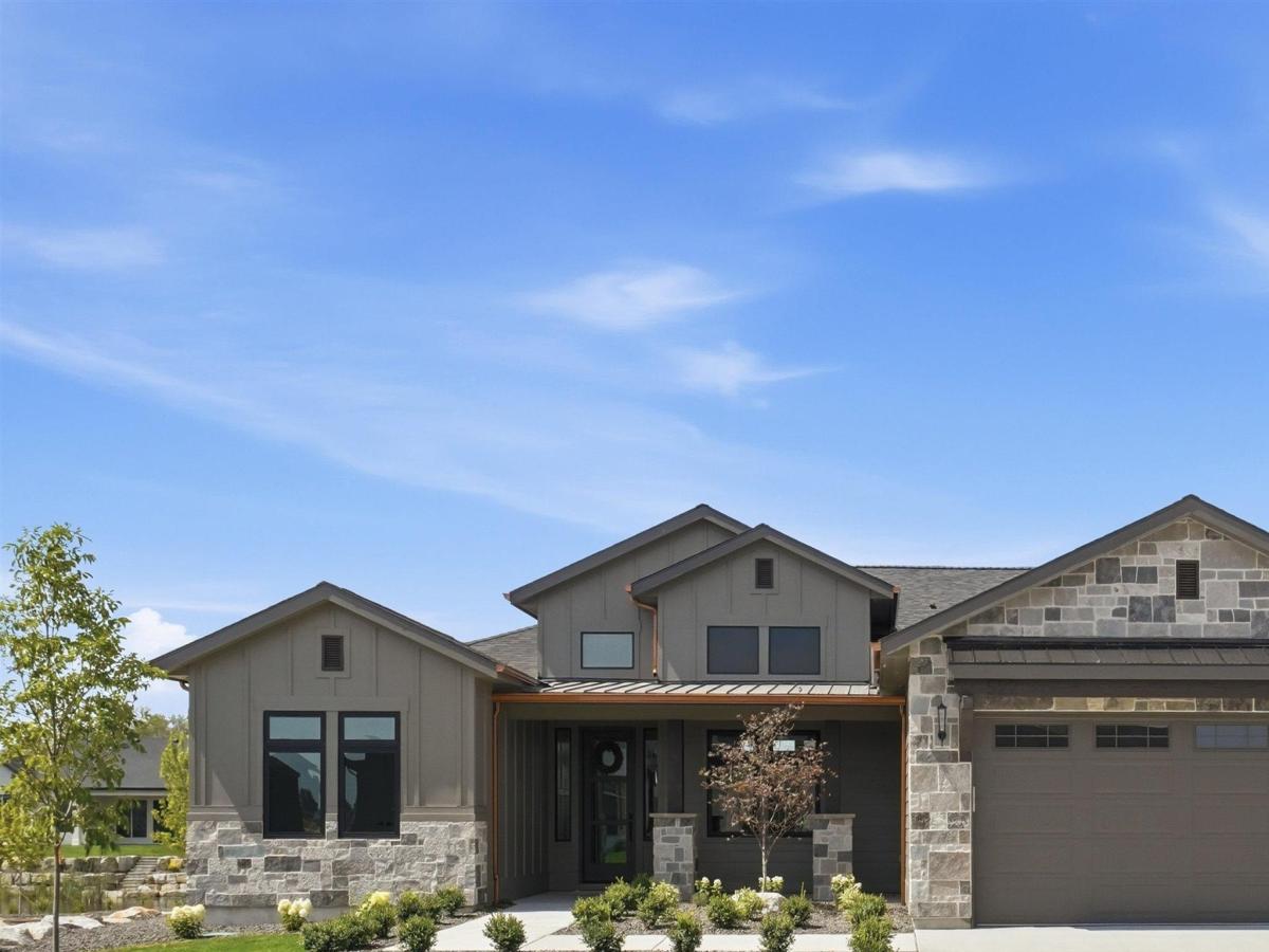 MLS #98998956 image #0