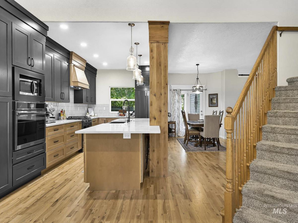 MLS #99001217 image #0